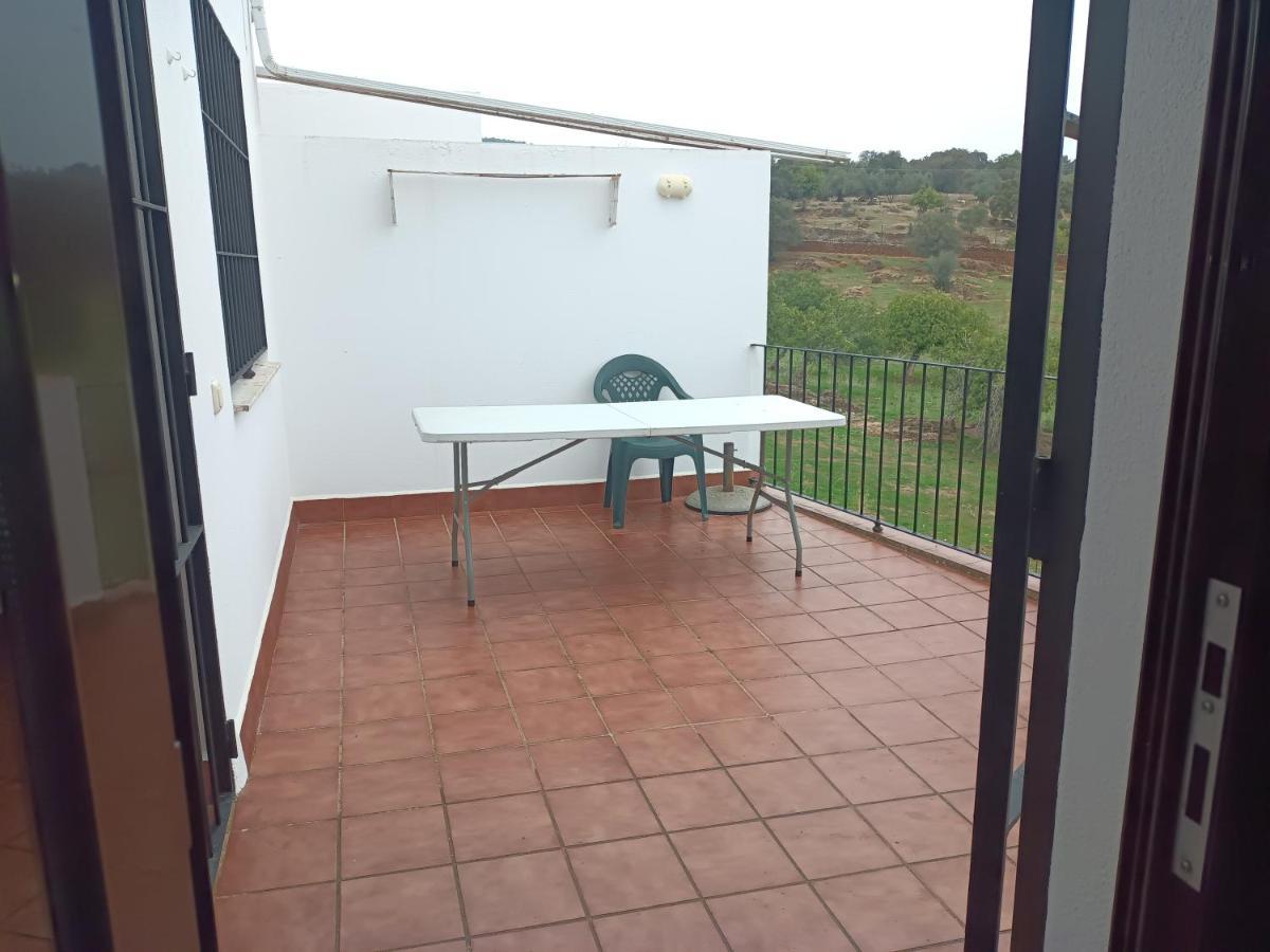 El Corralon De Severo Hinojales Exterior photo